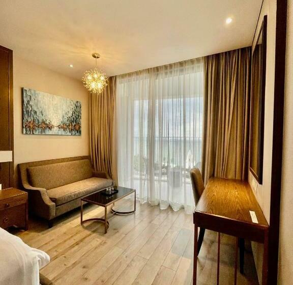 Moonlight Bay Panorama Condotel Ocean View