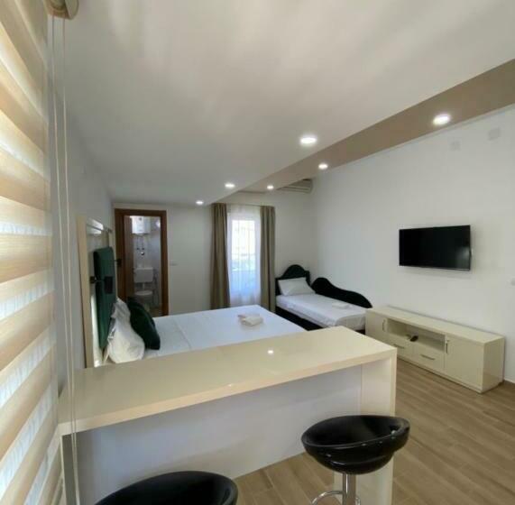 פנסיון Heaven Home