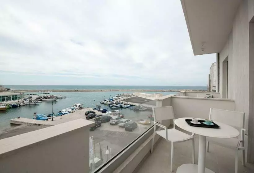 پانسیون Vie Del Porto