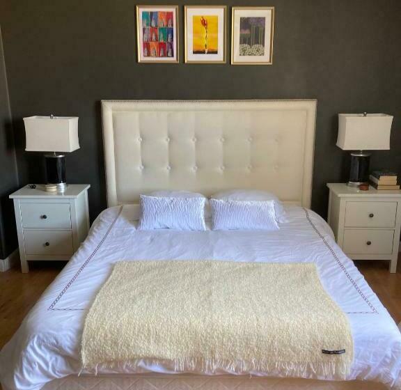 مبيت وإفطار Numero 8