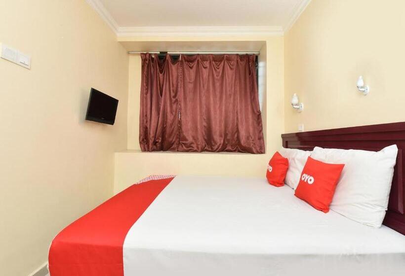 Hotel Oyo 90562 J Hostels Pj