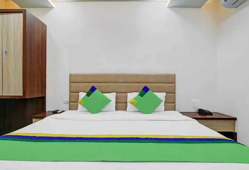 ホテル Treebo Calista, Patel Nagar