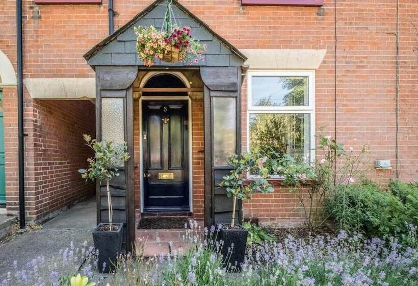 Rose Cottage, Halesworth