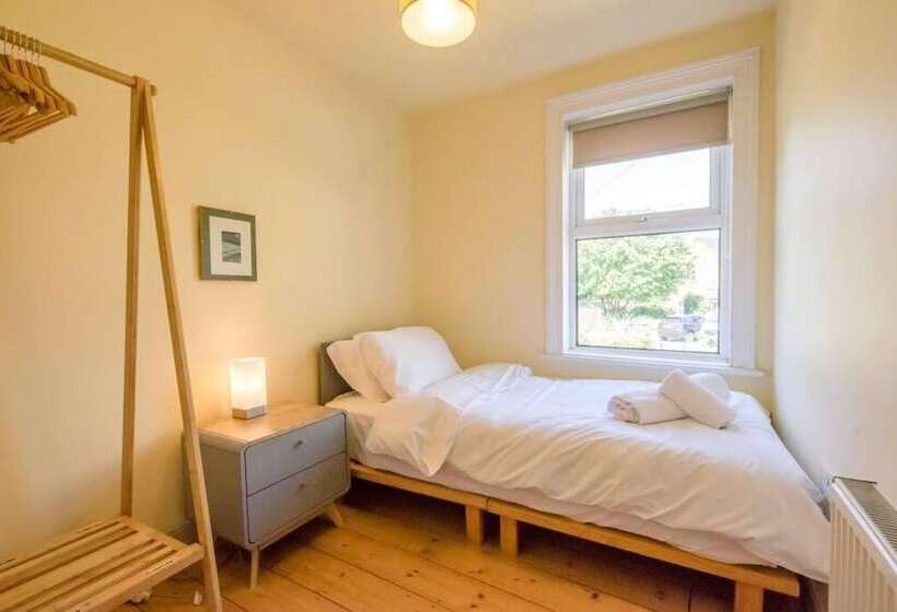 Rose Cottage, Halesworth