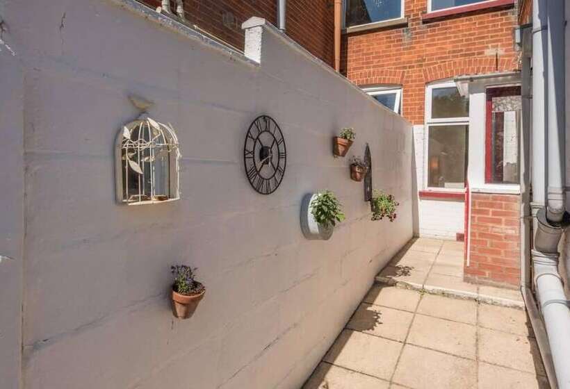 Rose Cottage, Halesworth