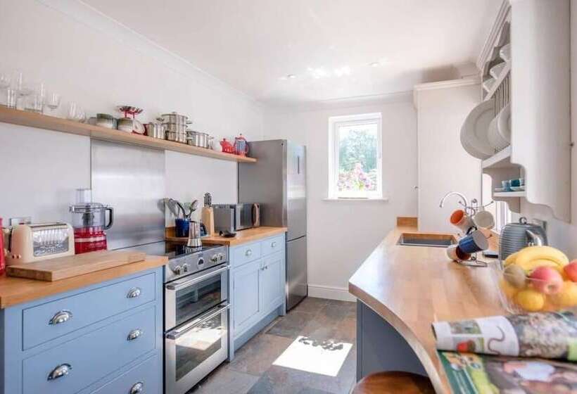 Rose Cottage, Halesworth