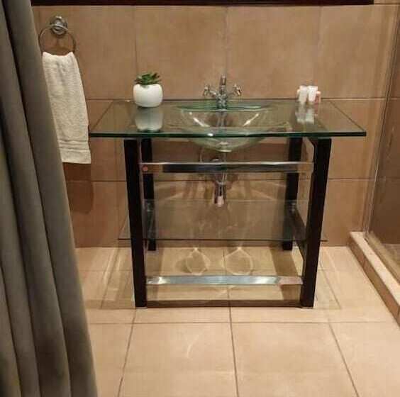 צימר Bougain Villas