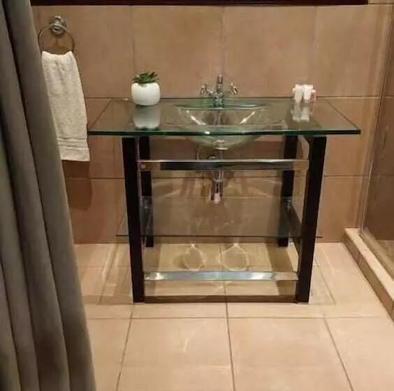 ベッドアンドブレックファースト Bougain Villas