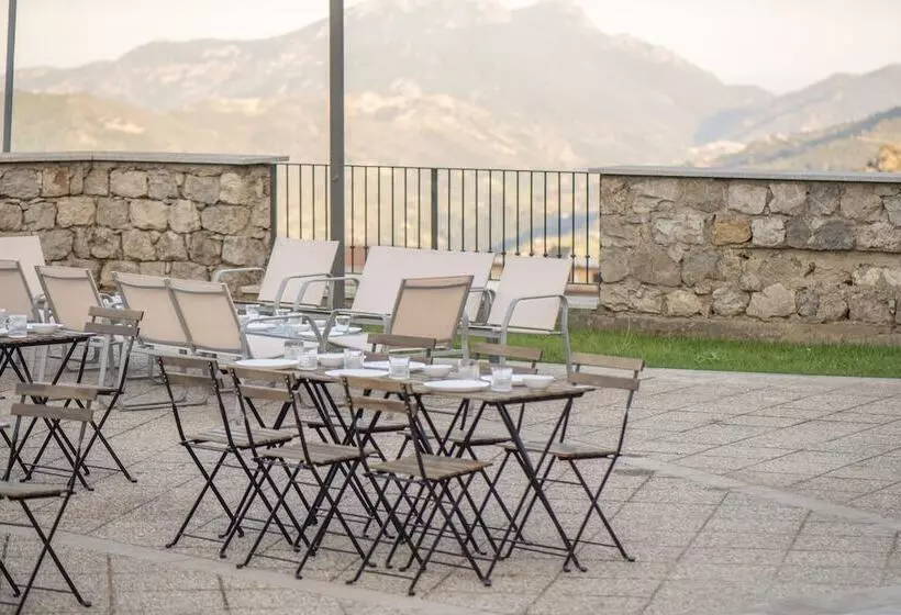 ホテル Dei Tacchi