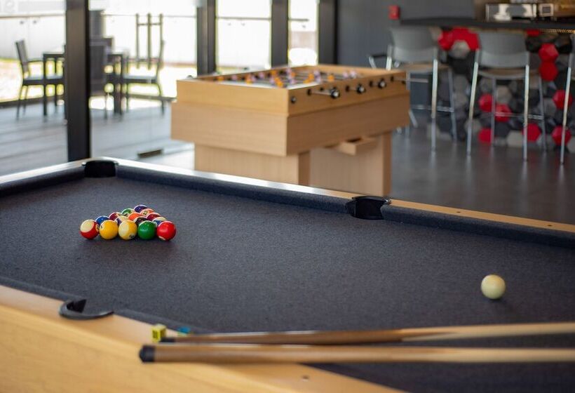 Hotel Ramada Encore By Wyndham Guadalajara Aeropuerto