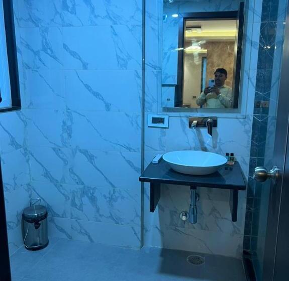 בית מלון כפרי The Triumph