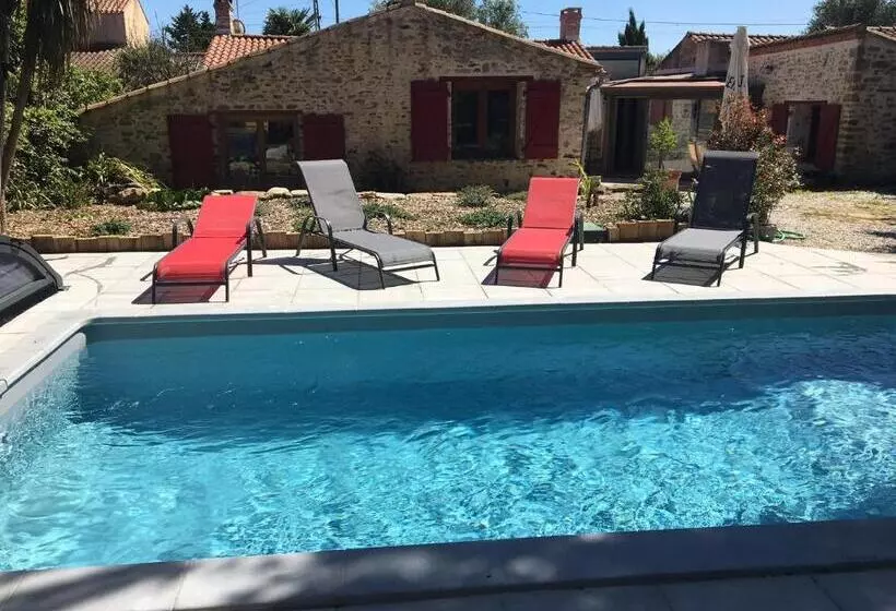 ペンション Le Clos De La Viniere