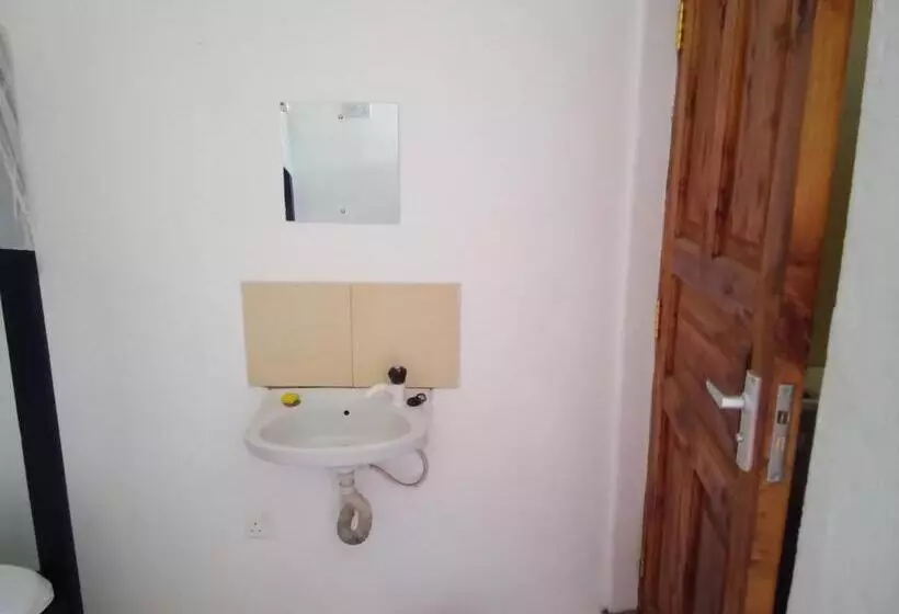 پانسیون Mundo Guest & Studio Apartments, Mtwapa,mombasa