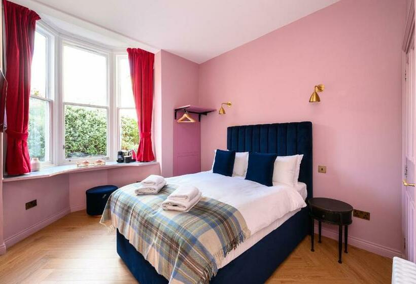 הוסטל Comfortable Ground Floor Double Room