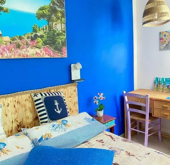 تختخواب و صبحانه Blu Airport Room Fiumicino