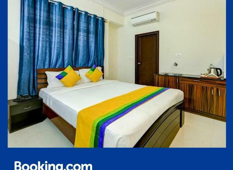 Fabhotel Emirates Inn