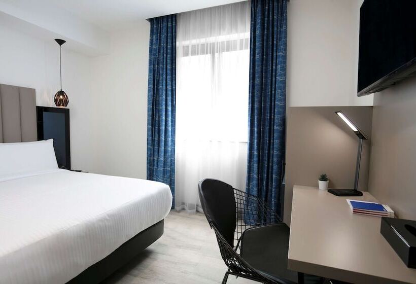 Sadie Best Western Hotel At Luton