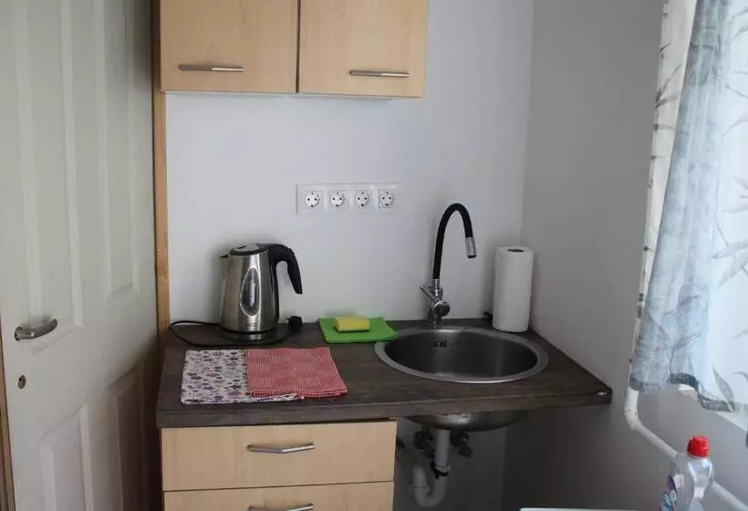 ペンション Castellum Apartman