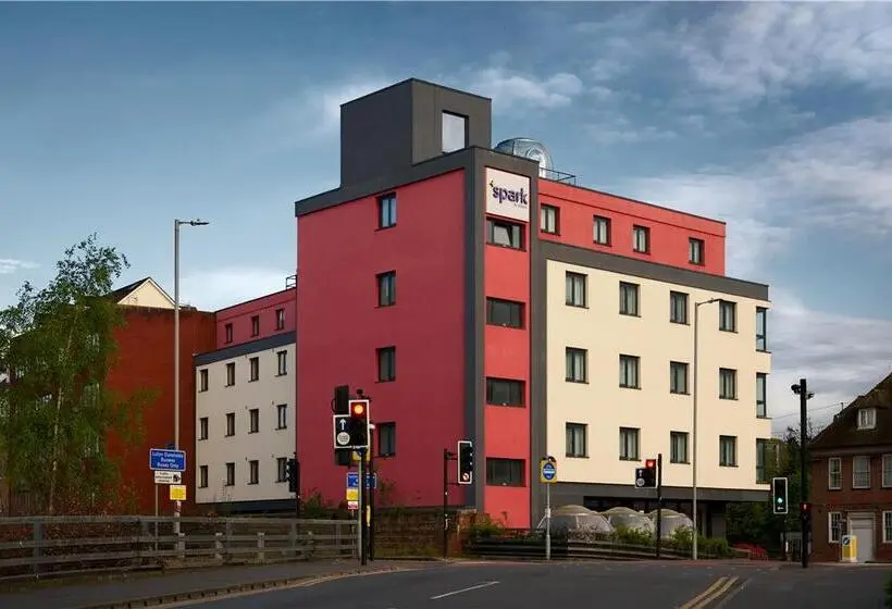 Sadie Best Western Hotel At Luton