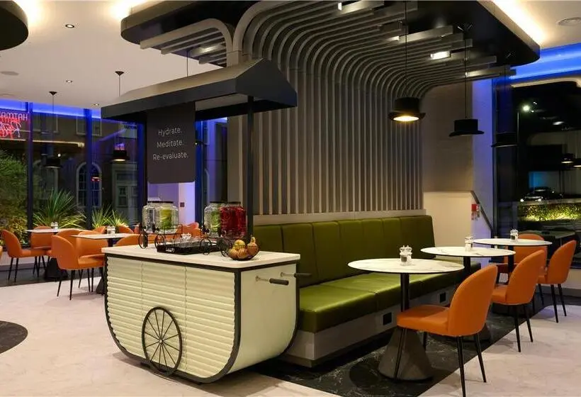 Sadie Best Western Hotel At Luton