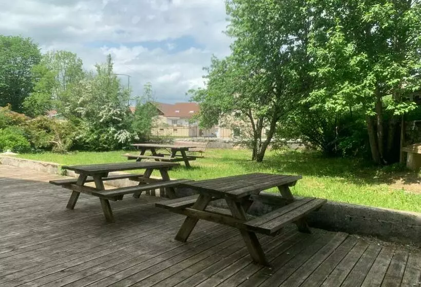 Aamiaismajoitus (B&B) Chez Hervé Le Châtelet