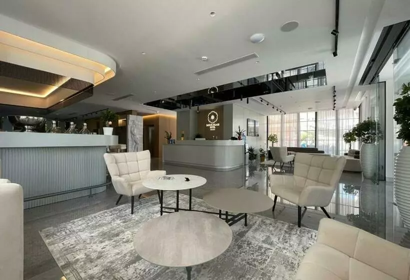 ホテル Rozafa Palace