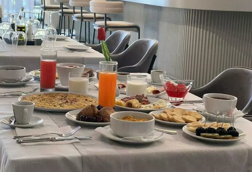 ホテル Rozafa Palace