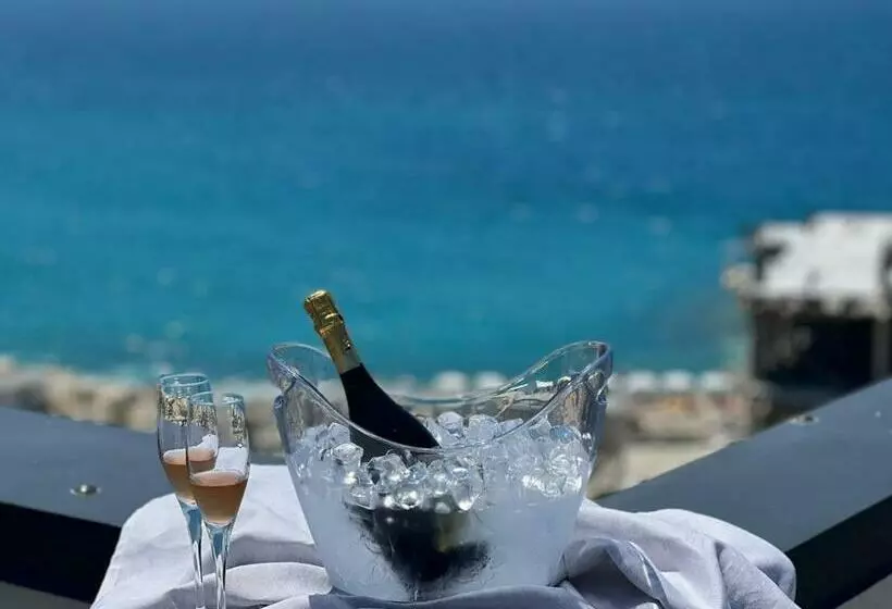 ホテル Rozafa Palace