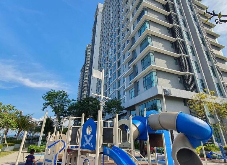 Kuantan Imperium Seaview Cityview By Avenzee