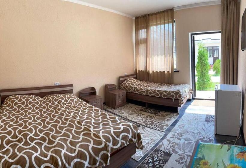 پانسیون Guest House Janel