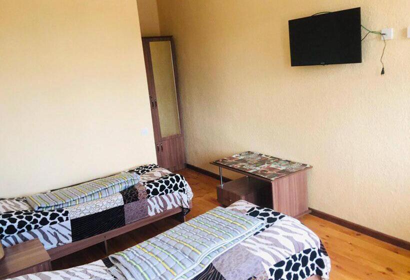 پانسیون Guest House Janel