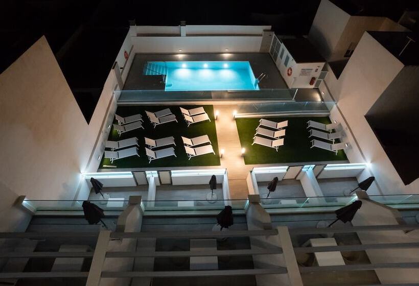 پانسیون Nerja Vg Hostal Boutique