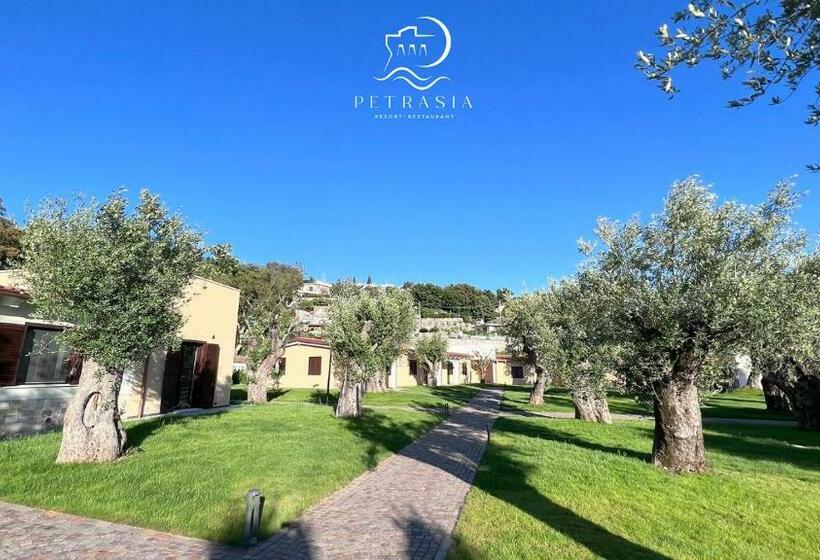 Resort Petrasia