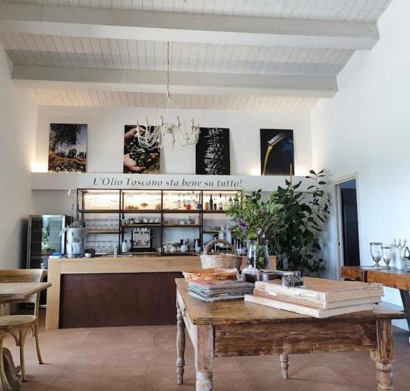 ホテル Casale Oliveta