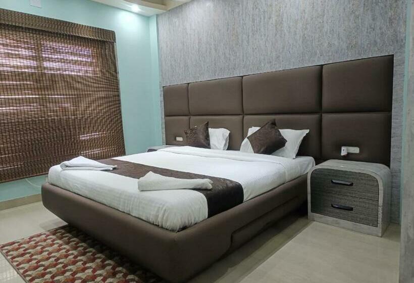 ホテル Green Heaven Shree