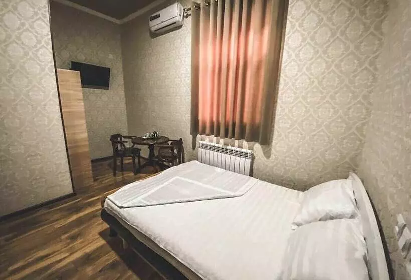 ホテル Polvon Ota