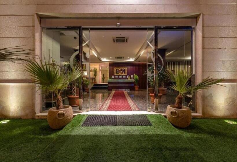 فندق Wakan Qubaa