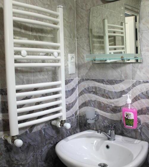 پانسیون Lilia Guesthouse