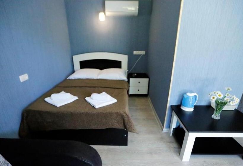 پانسیون Lilia Guesthouse