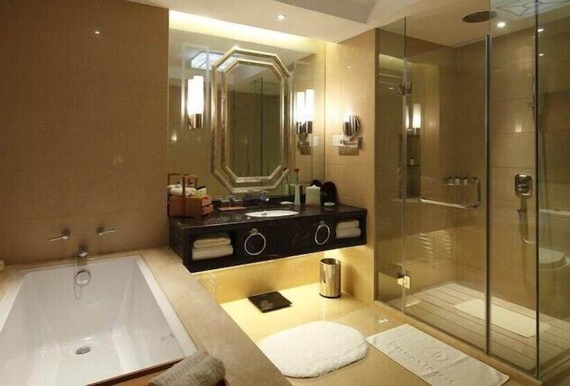 Riviera Hotel Ningbo