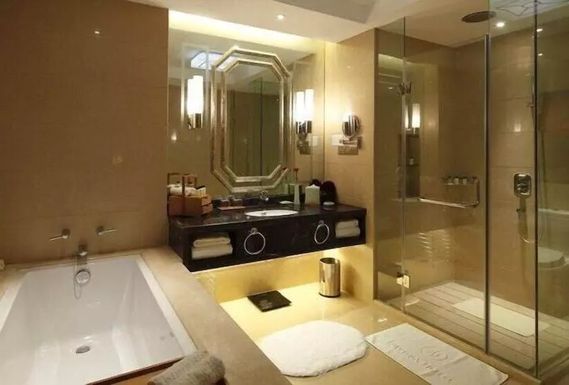 Riviera Hotel Ningbo