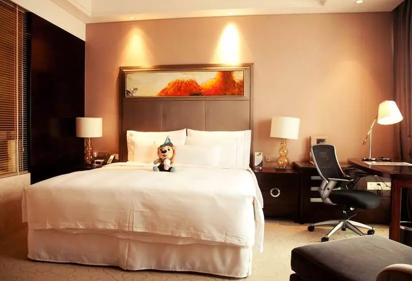 Riviera Hotel Ningbo