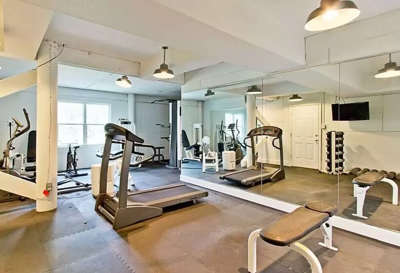 Elbaroda Hideaway
