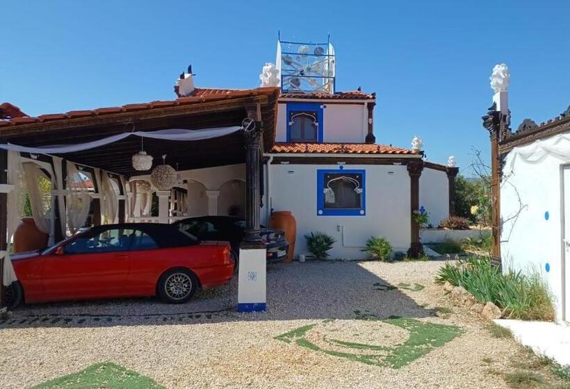 هتل Art Villa Claudia