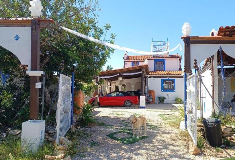 هتل Art Villa Claudia