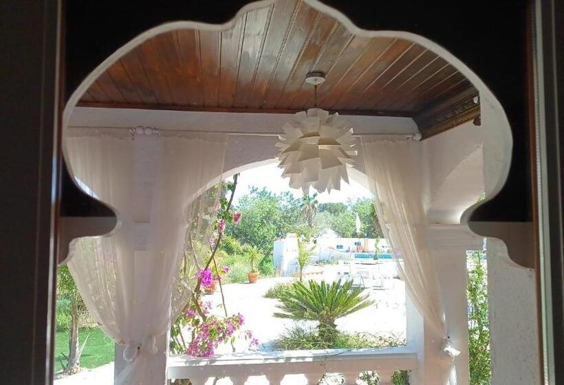 هتل Art Villa Claudia