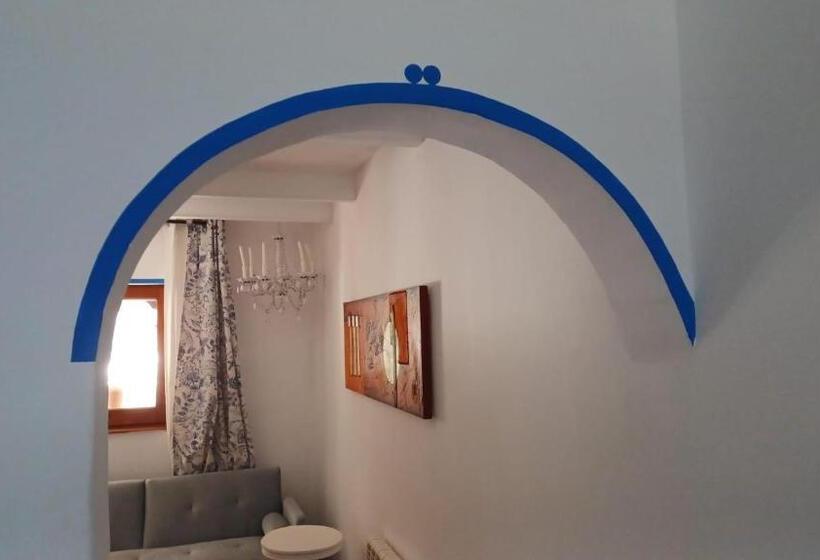 هتل Art Villa Claudia