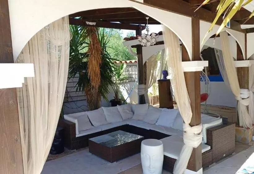 ホテル Art Villa Claudia