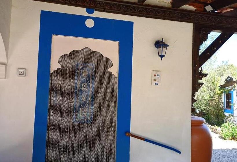 هتل Art Villa Claudia