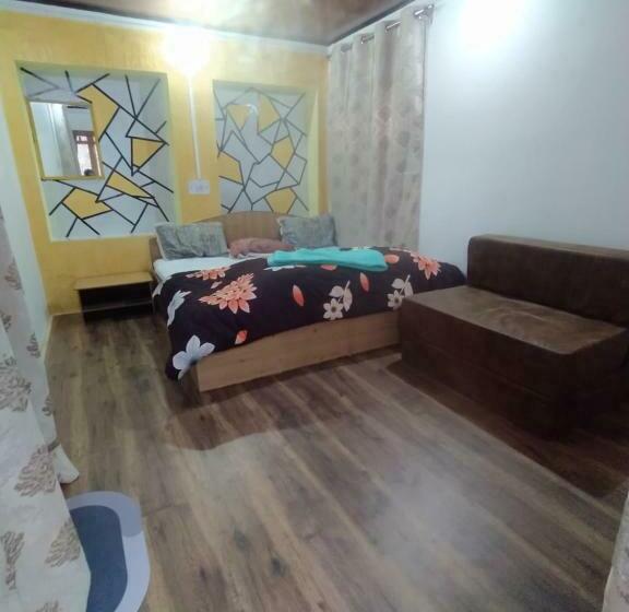 펜션 Mir Guest House